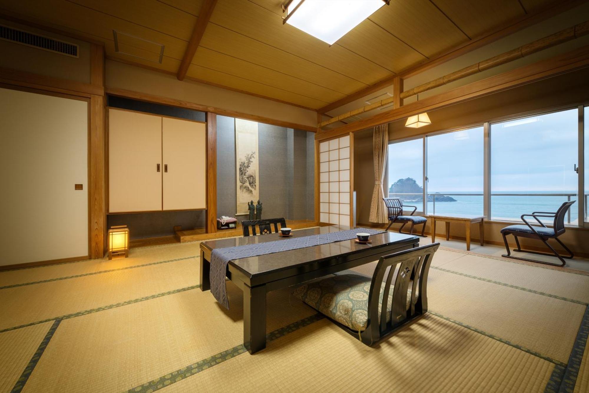 Hotel Yura Onsen Yaotome à Tsuruoka Extérieur photo