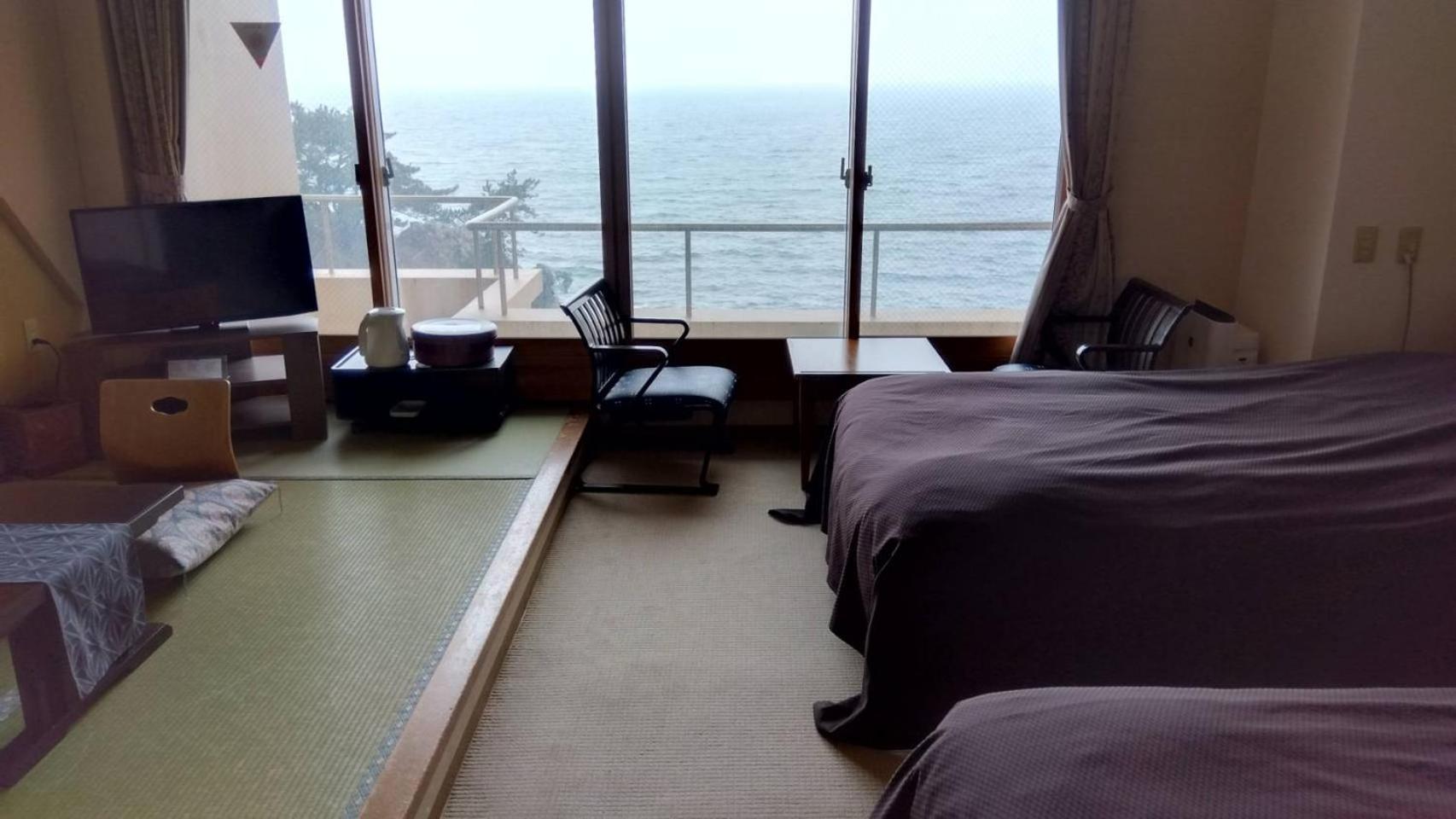Hotel Yura Onsen Yaotome à Tsuruoka Extérieur photo